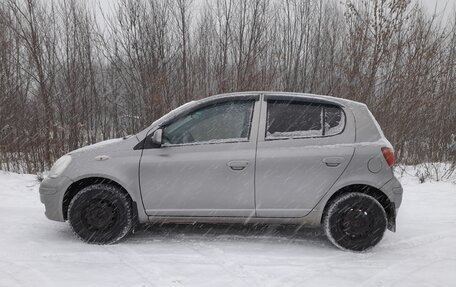 Toyota Yaris I рестайлинг, 2003 год, 299 000 рублей, 2 фотография