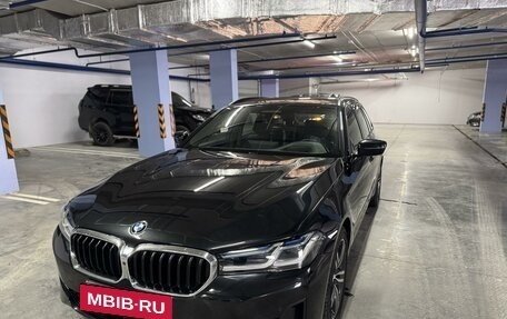 BMW 5 серия, 2020 год, 5 600 000 рублей, 22 фотография