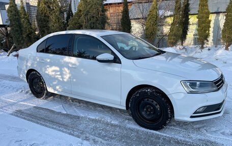 Volkswagen Jetta VI, 2016 год, 1 390 000 рублей, 6 фотография