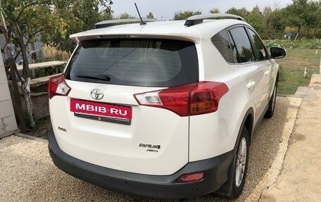 Toyota RAV4, 2014 год, 2 550 000 рублей, 5 фотография