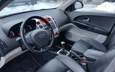 KIA cee'd I рестайлинг, 2009 год, 599 000 рублей, 11 фотография