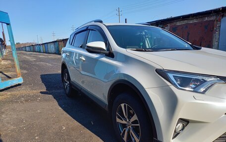 Toyota RAV4, 2016 год, 2 780 000 рублей, 5 фотография