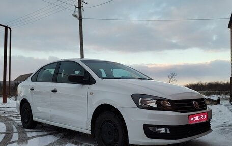 Volkswagen Polo VI (EU Market), 2018 год, 940 000 рублей, 1 фотография