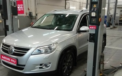 Volkswagen Tiguan I, 2010 год, 1 280 000 рублей, 1 фотография