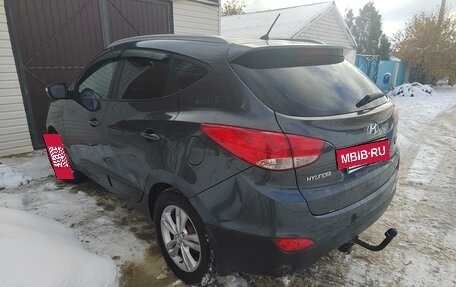 Hyundai ix35 I рестайлинг, 2010 год, 1 600 000 рублей, 10 фотография