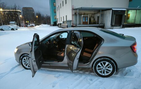 Skoda Rapid I, 2017 год, 1 300 000 рублей, 10 фотография