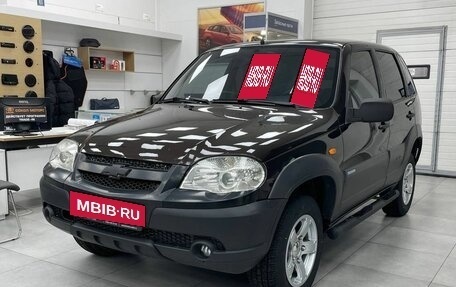 Chevrolet Niva I рестайлинг, 2010 год, 657 900 рублей, 3 фотография