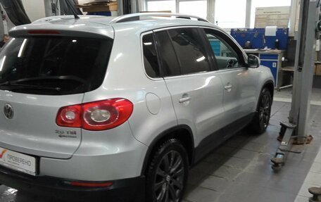 Volkswagen Tiguan I, 2010 год, 1 280 000 рублей, 3 фотография