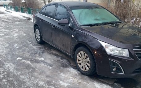 Chevrolet Cruze II, 2013 год, 900 000 рублей, 4 фотография