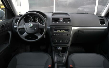 Skoda Yeti I рестайлинг, 2010 год, 1 020 000 рублей, 6 фотография