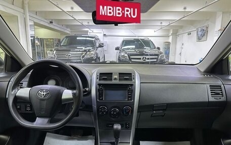 Toyota Corolla, 2011 год, 999 000 рублей, 10 фотография