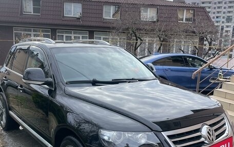 Volkswagen Touareg III, 2009 год, 1 500 000 рублей, 3 фотография