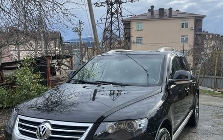 Volkswagen Touareg III, 2009 год, 1 500 000 рублей, 2 фотография