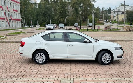 Skoda Octavia, 2019 год, 1 920 000 рублей, 4 фотография