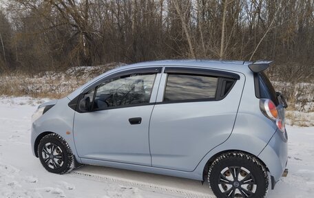 Chevrolet Spark III, 2011 год, 580 000 рублей, 4 фотография