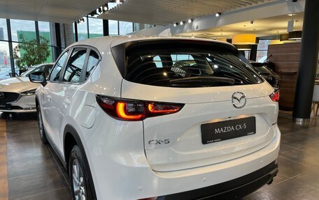 Mazda CX-5 II, 2024 год, 3 780 000 рублей, 2 фотография