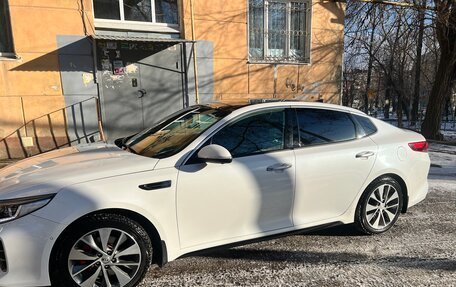 KIA Optima IV, 2017 год, 2 500 000 рублей, 16 фотография