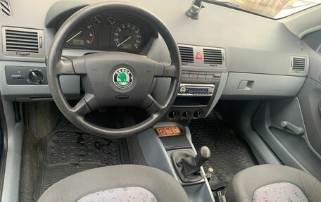 Skoda Fabia I, 2003 год, 350 000 рублей, 4 фотография