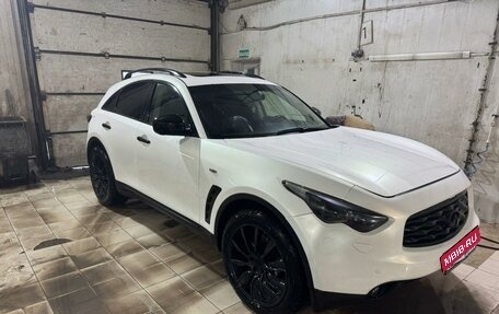 Infiniti FX II, 2010 год, 1 900 000 рублей, 11 фотография