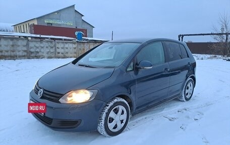 Volkswagen Golf Plus II, 2013 год, 870 000 рублей, 2 фотография