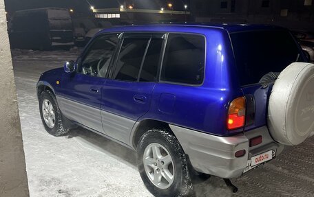 Toyota RAV4, 1998 год, 400 000 рублей, 2 фотография