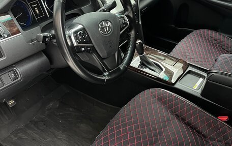 Toyota Camry, 2018 год, 2 750 000 рублей, 4 фотография