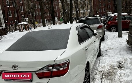 Toyota Camry, 2018 год, 2 750 000 рублей, 3 фотография