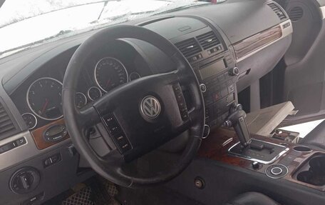 Volkswagen Touareg III, 2010 год, 700 000 рублей, 8 фотография