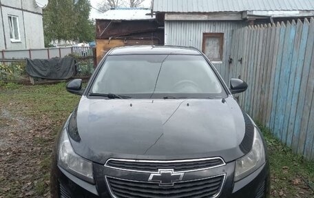 Chevrolet Cruze II, 2009 год, 750 000 рублей, 4 фотография