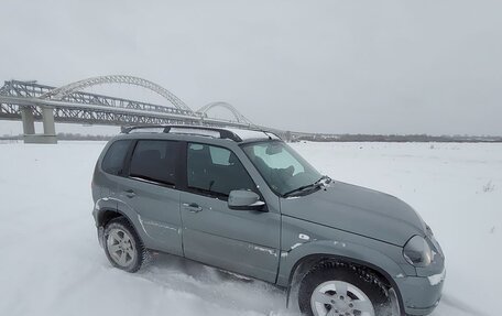 Chevrolet Niva I рестайлинг, 2018 год, 1 050 000 рублей, 2 фотография