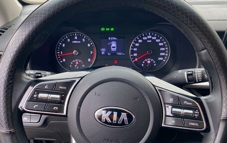 KIA K3, 2020 год, 2 400 000 рублей, 32 фотография