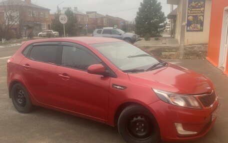 KIA Rio III рестайлинг, 2012 год, 580 000 рублей, 1 фотография