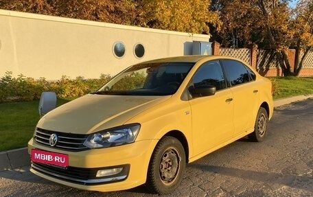 Volkswagen Polo VI (EU Market), 2016 год, 725 000 рублей, 2 фотография