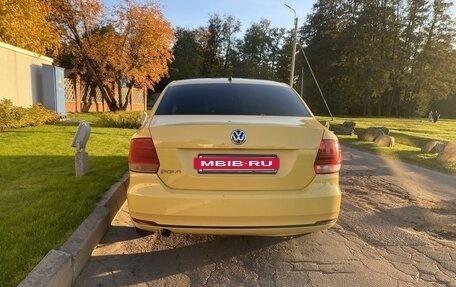 Volkswagen Polo VI (EU Market), 2016 год, 725 000 рублей, 5 фотография