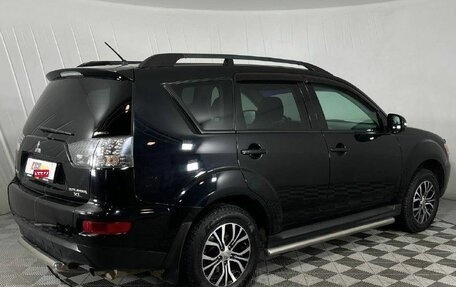 Mitsubishi Outlander III рестайлинг 3, 2012 год, 1 300 000 рублей, 5 фотография