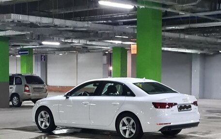 Audi A4, 2018 год, 2 550 000 рублей, 31 фотография