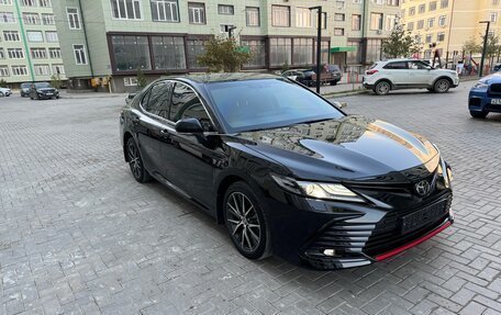 Toyota Camry, 2021 год, 3 900 000 рублей, 8 фотография