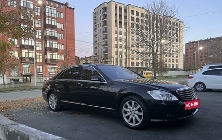 Mercedes-Benz S-Класс, 2007 год, 1 500 000 рублей, 2 фотография