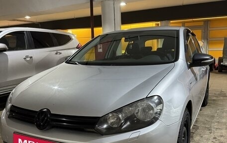 Volkswagen Golf VI, 2012 год, 1 300 000 рублей, 1 фотография