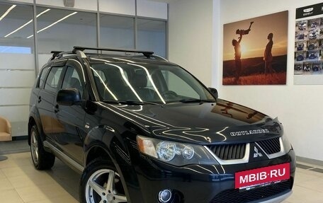 Mitsubishi Outlander III рестайлинг 3, 2007 год, 1 230 000 рублей, 3 фотография