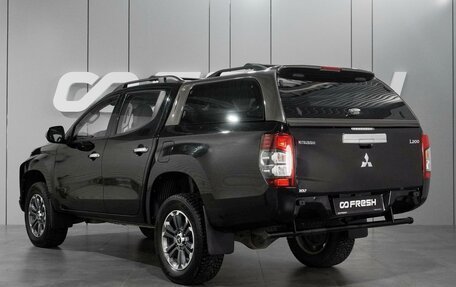 Mitsubishi L200 IV рестайлинг, 2019 год, 2 785 000 рублей, 2 фотография