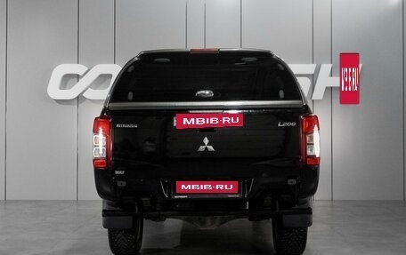 Mitsubishi L200 IV рестайлинг, 2019 год, 2 785 000 рублей, 4 фотография