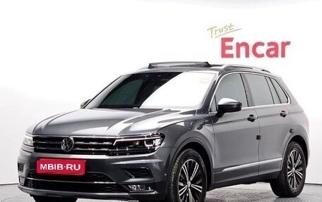 Volkswagen Tiguan II, 2020 год, 2 936 800 рублей, 1 фотография