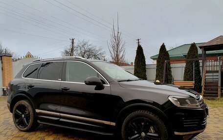 Volkswagen Touareg III, 2018 год, 3 890 000 рублей, 4 фотография