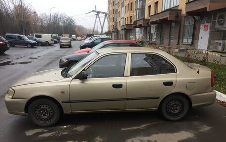 Hyundai Accent II, 2004 год, 300 000 рублей, 2 фотография