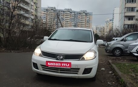 Nissan Tiida, 2011 год, 650 000 рублей, 3 фотография