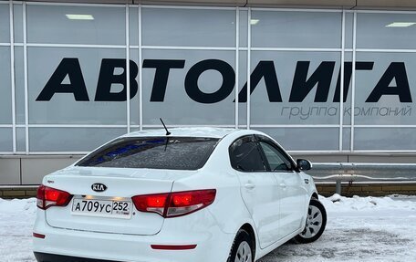 KIA Rio III рестайлинг, 2015 год, 897 000 рублей, 2 фотография