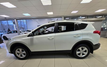 Toyota RAV4, 2014 год, 2 148 000 рублей, 6 фотография