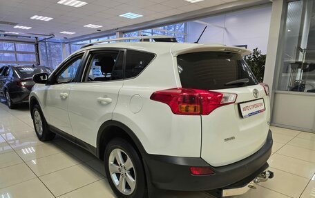 Toyota RAV4, 2014 год, 2 148 000 рублей, 7 фотография