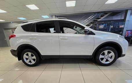 Toyota RAV4, 2014 год, 2 148 000 рублей, 12 фотография